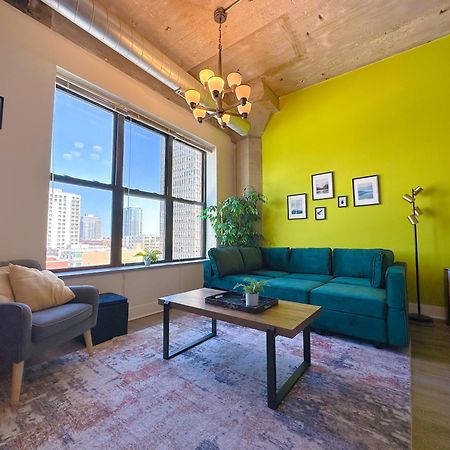 Mccormick Place Modern 2Br Loft In Downtown Chicago Michigan Avenue With Optional Parking Near Soldier Field Luaran gambar